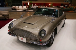 1970 Aston Martin DB6 Mark II Vantage
